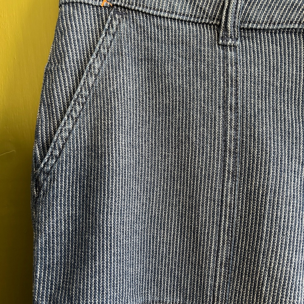 Lee jeans size 4